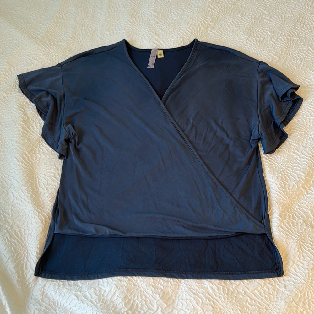 Alya Wrap Top